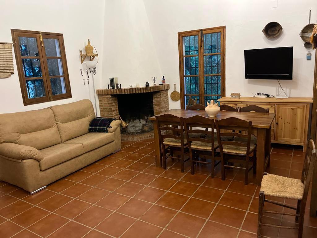 Casa De Campo Fuencaliente, Entorno Natural, Chimenea, Piscina Canete la Real Exteriör bild